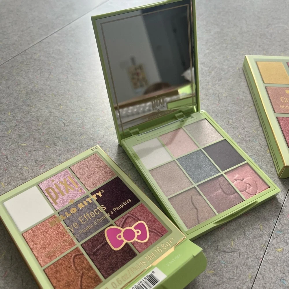 Pixi + Hello Kitty Eye Effects Clean Makeup Eyeshadow Palette